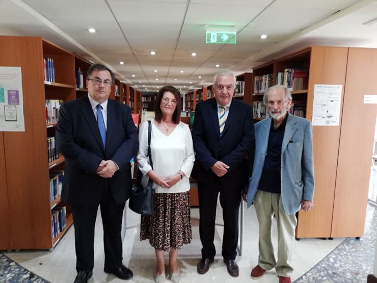 [:en]Book donation by Mr. Aris Petassis at Neapoli University in Cyprus Library[:gr]Δωρεά συλλογής βιβλίων από τον κ. Άρη Πετάση στην Βιβλιοθήκη του Νεάπολις
