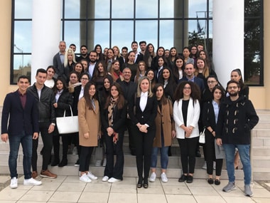 [:en]Educational visit to the Permanent Assumption Court of Pafos of the students of the Law School of Neapolis University in Cyprus[:gr]Εκπαιδευτική επίσκεψη στο Μονιμο Κακουργιοδικείο Πάφου των φοιτητών της Νομικής του Πανεπιστημίου στην Κύπρο Νέαπολις