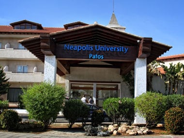 [:en]A collaborative effort has been signed into accord between Neapolis University in Cyprus and the Petridio Institute[:gr]Yπογραφή συμφωνίας συνεργασίας μεταξύ του Πανεπιστημίου Νεάπολις Πάφου και το Πετρίδειο Ίδρυμα.